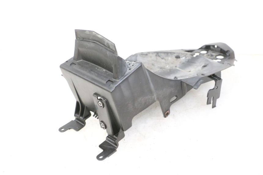 photo de PASE RUEDA TRASERO YAMAHA XJ6 ABS 600 (2008 - 2016)