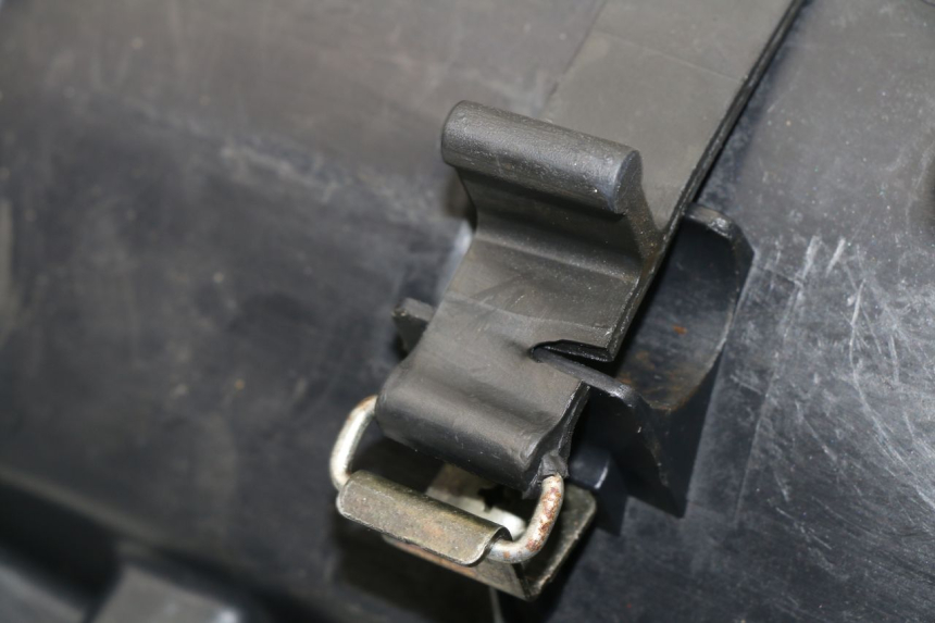 photo de PASO DE RUEDA TRASERO YAMAHA XJN DIVERSION 600 (2000 - 2003)
