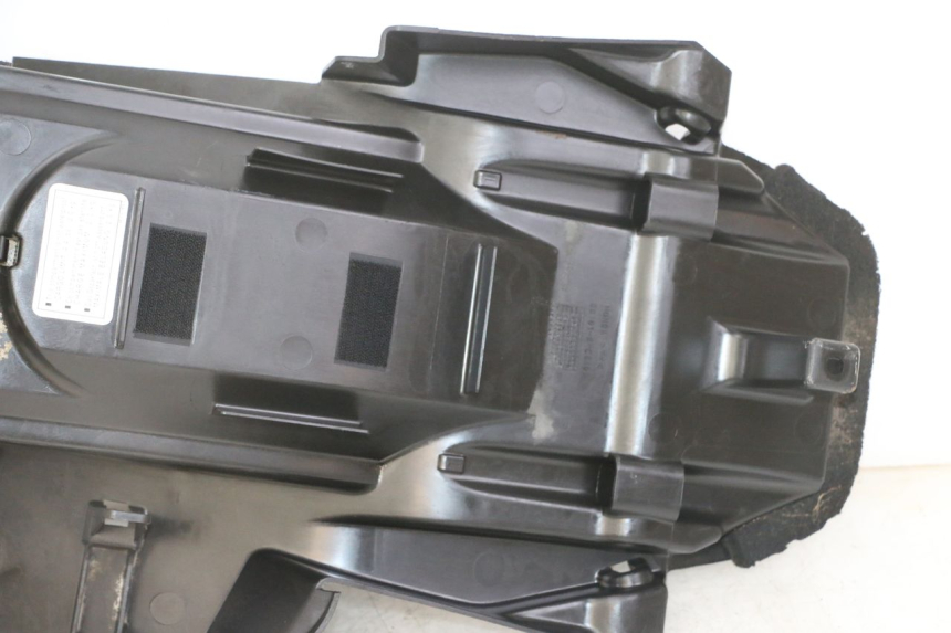 photo de PASE RUEDA TRASERO HONDA XLV VARADERO 125 (2000 - 2006)