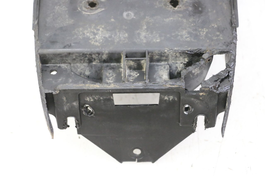 photo de PASE RUEDA TRASERO YAMAHA TZR 50 (2008 - 2016)