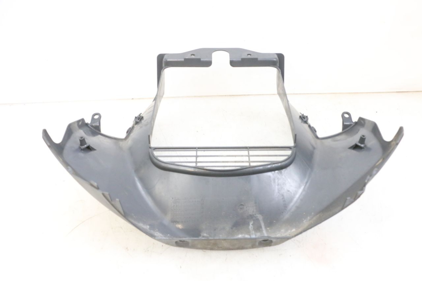 photo de PASO DE RUEDA DELANTERO SUZUKI BURGMAN 125 (2007 - 2014) - Otra perspectiva