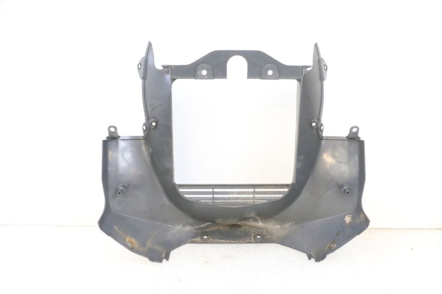 photo de PASO DE RUEDA DELANTERO SUZUKI BURGMAN 125 (2007 - 2014) - Primer plano técnico