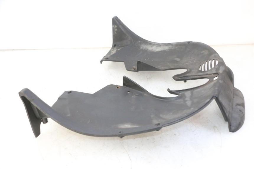 photo de PASE RUEDA DELANTERO PIAGGIO MP3 RL 250 (2007 - 2010)