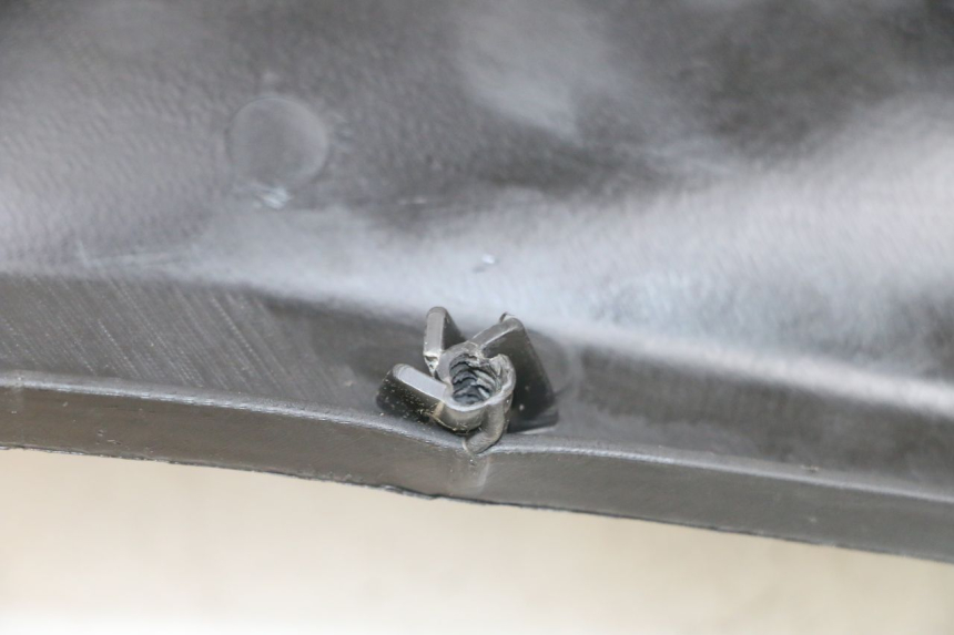 photo de PASE RUEDA DELANTERO PIAGGIO MP3 RL 250 (2007 - 2010) - Otra perspectiva