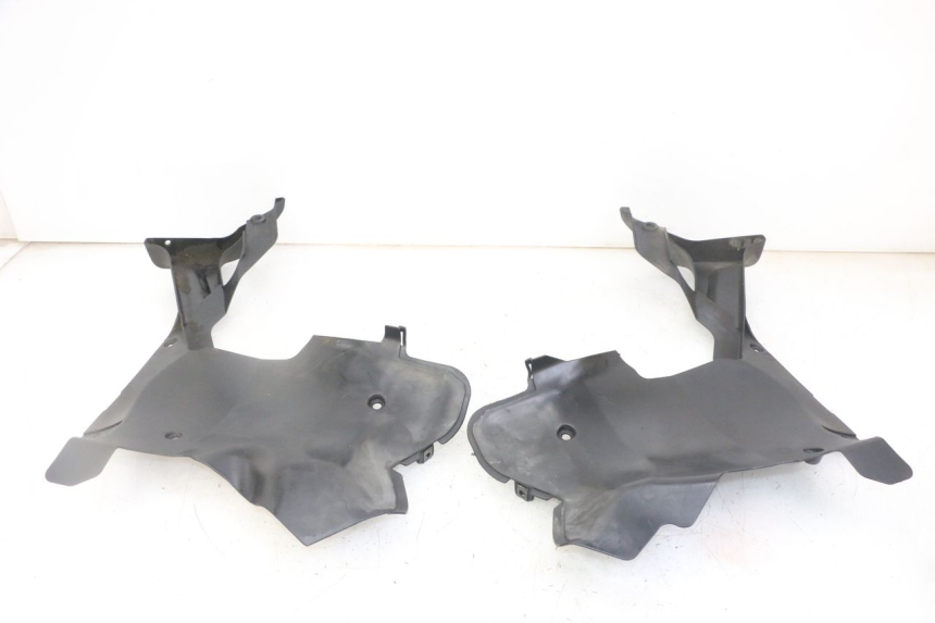 photo de PASE RUEDA DELANTERO HONDA NTV DEAUVILLE ABS 700 (2007 - 2016)