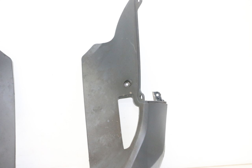 photo de PASE RUEDA DELANTERO SUZUKI UH BURGMAN 125 (2002 - 2006)