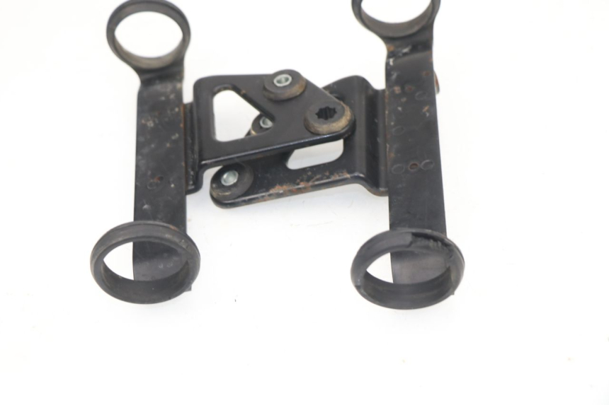 photo de FARO SOPORTES SUZUKI DR DJEBEL 600 (1985 - 1990)