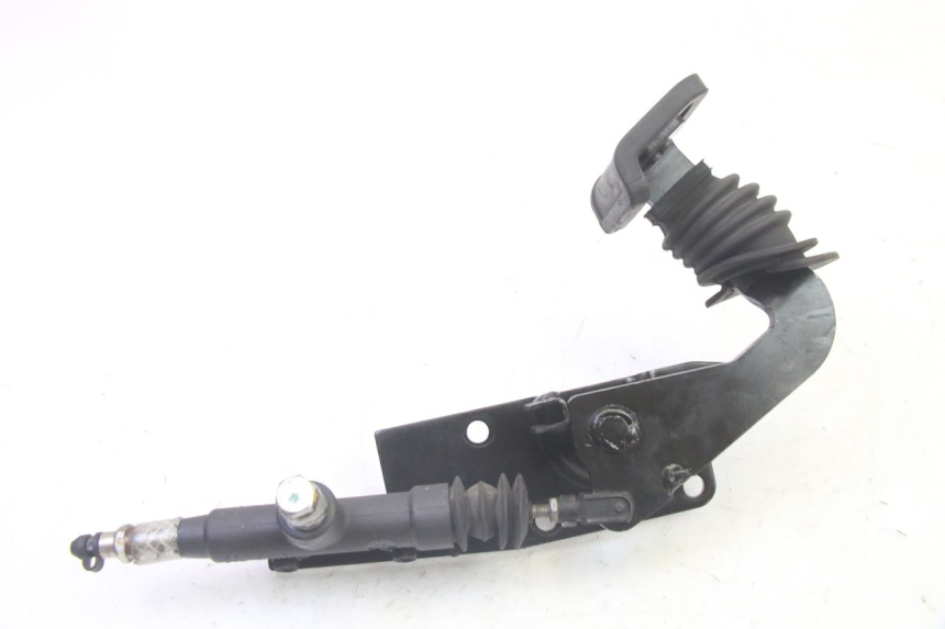 photo de PEDAL FRENO QUADRO 4 4D 350 (2015 - 2018)