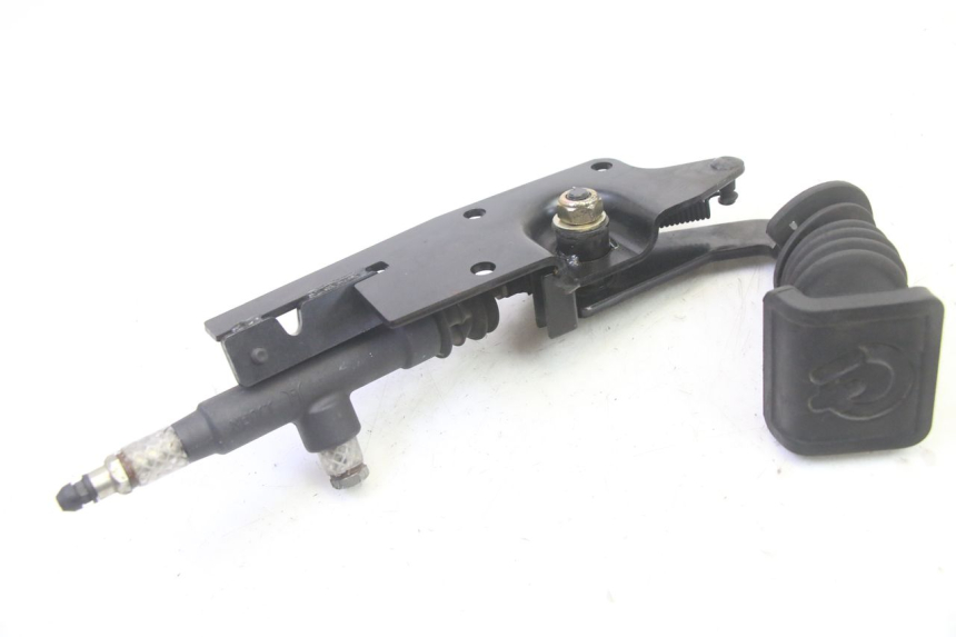 photo de PEDAL FRENO QUADRO 4 4D 350 (2015 - 2018)