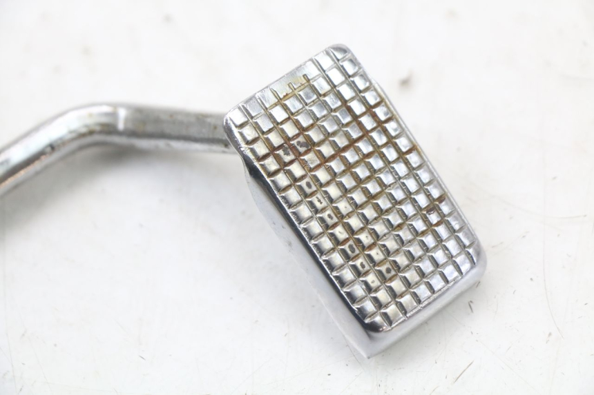 photo de Pedal de freno HYOSUNG GV AQUILA 125 (2000 - 2004) - Primer plano técnico