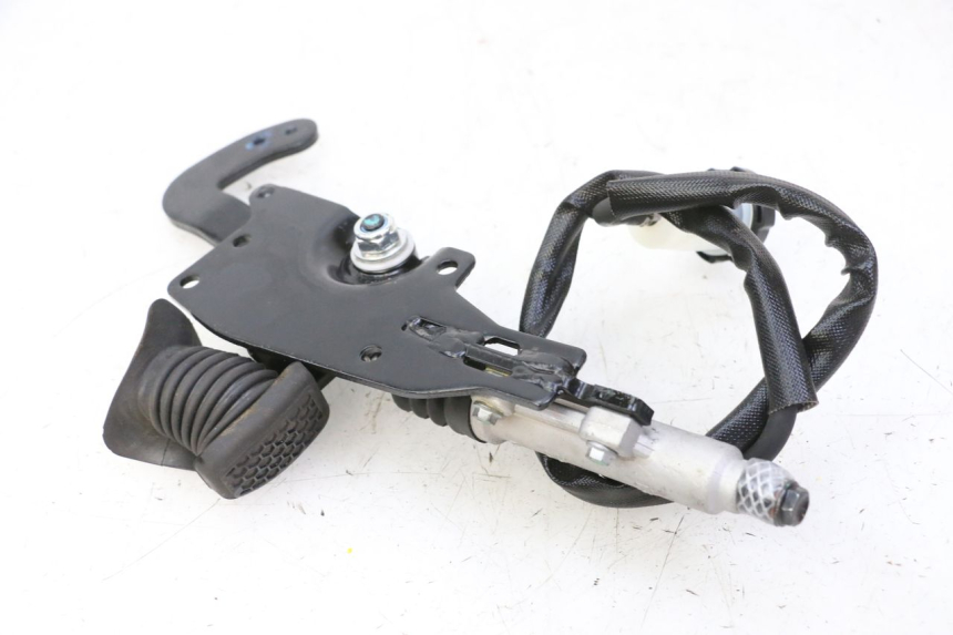 photo de PEDAL FRENO PIAGGIO MP3 HPE 310 (2024 - 2025)