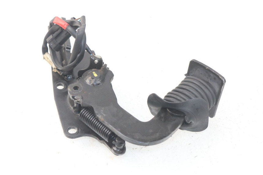 photo de PEDAL DE FRENO PIAGGIO MP3 LT 400 (2007 - 2012)