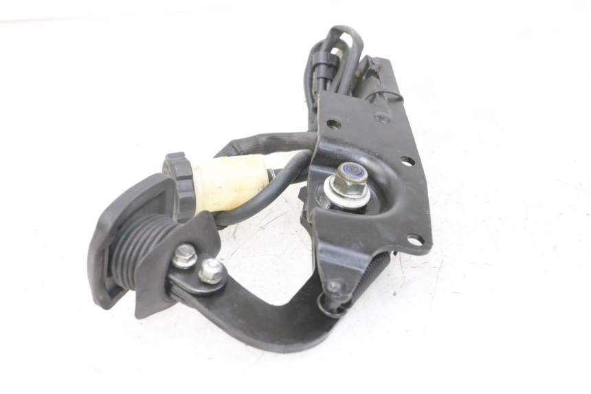 photo de PEDAL DE FRENO PIAGGIO MP3 LT 400 (2007 - 2012)