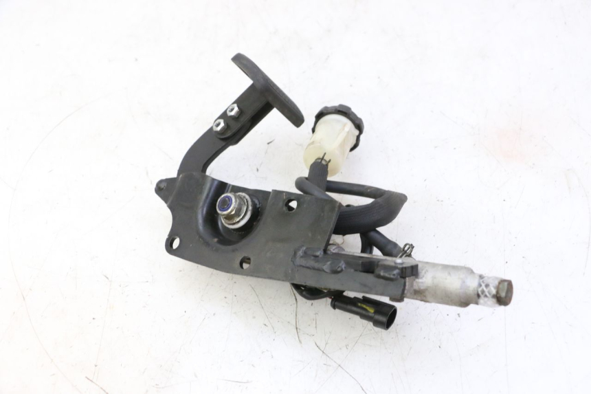 photo de PEDAL DE FRENO PIAGGIO MP3 RL 250 (2007 - 2010)