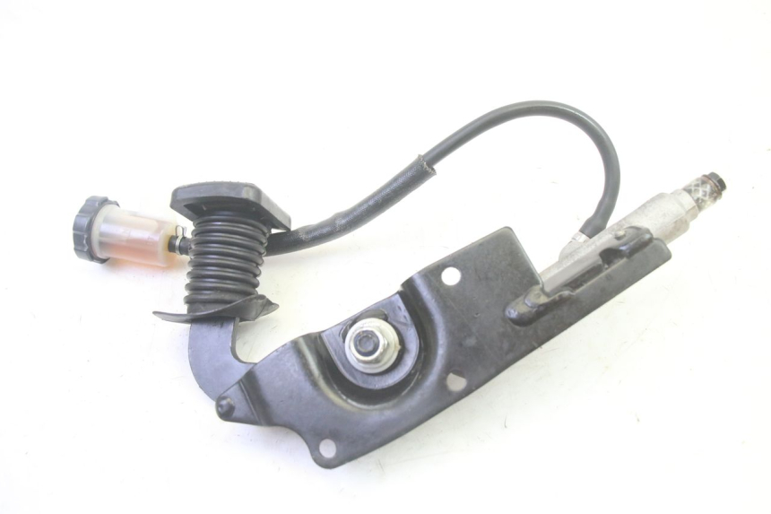 photo de PEDAL FRENO PIAGGIO MP3 500 (2016 - 2018) - Primer plano técnico