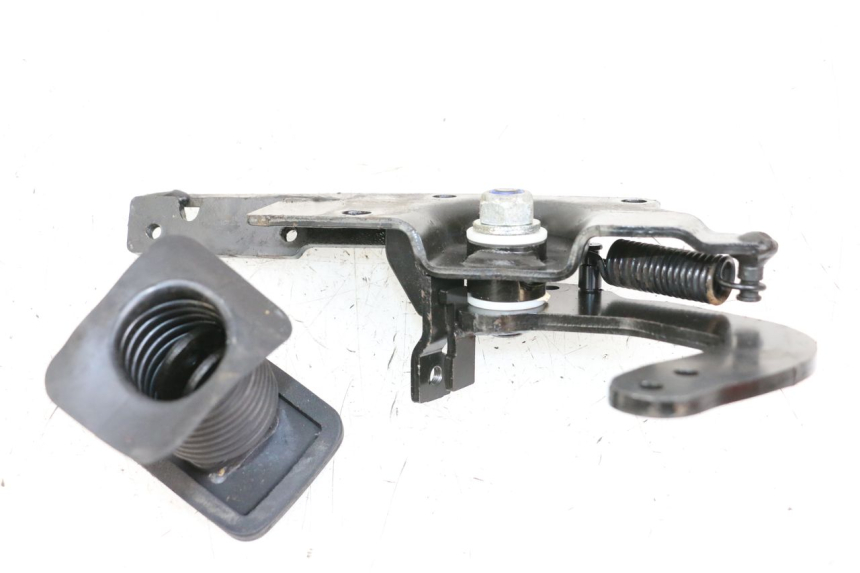 photo de PEDAL DE FRENO PIAGGIO MP3 LT 400 (2007 - 2012)