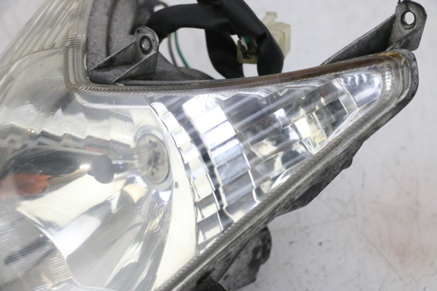 photo de FARO DELANTERO KYMCO AGILITY CITY 4T 50 (2008 - 2016) - Recambio usado revisado