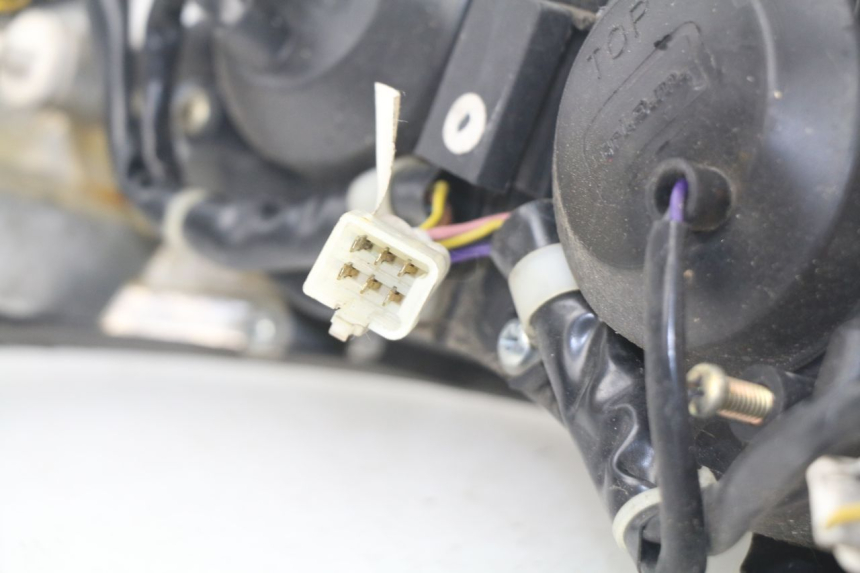 photo de FARO DELANTERO PIAGGIO BEVERLY 125 (1998 - 2005)