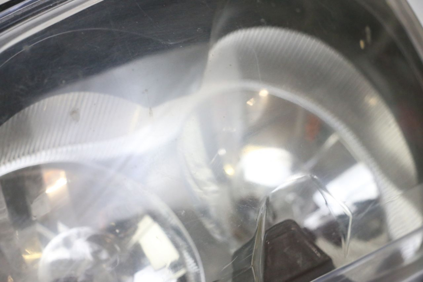 photo de FARO DELANTERO MBK BOOSTER SPIRIT NAKED 50 (2004 - 2017) - Estado de la superficie y material