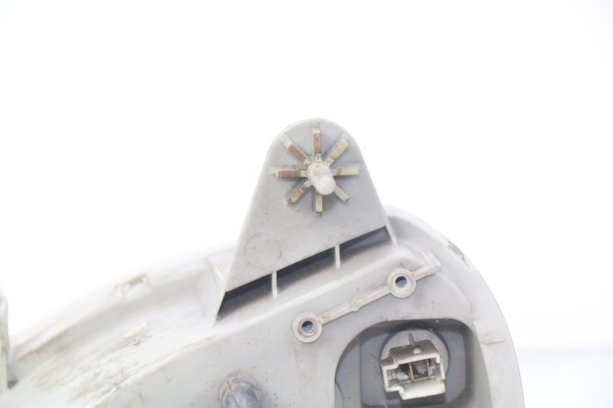 photo de FARO DELANTERO SUZUKI BURGMAN 125 (2007 - 2014)