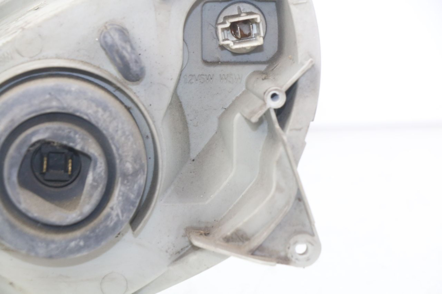 photo de FARO DELANTERO SUZUKI BURGMAN 125 (2007 - 2014)