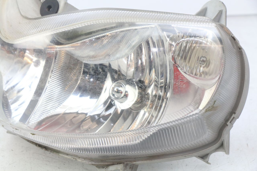 photo de FARO DELANTERO SUZUKI BURGMAN 125 (2007 - 2014)