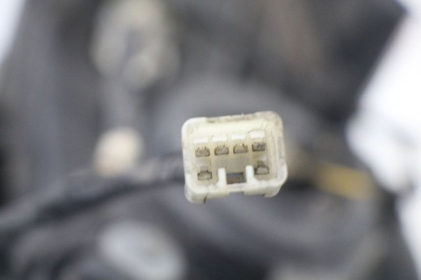 photo de FARO DELANTERO SUZUKI BURGMAN 125 (2015 - 2017)