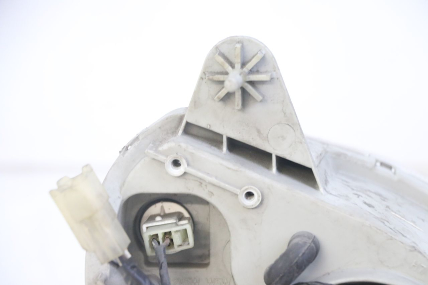 photo de FARO DELANTERO SUZUKI BURGMAN 125 (2007 - 2014)