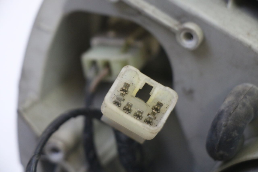 photo de FARO DELANTERO SUZUKI BURGMAN 125 (2007 - 2014)