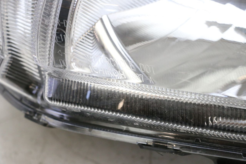 photo de FARO DELANTERO SUZUKI BURGMAN 650 (2013 - 2020)