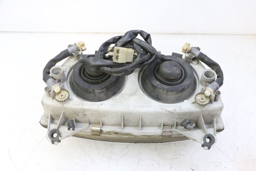 photo de FARO DELANTERO HONDA CBR F SC25 1000 (1989 - 1992) - Estado de la superficie y material