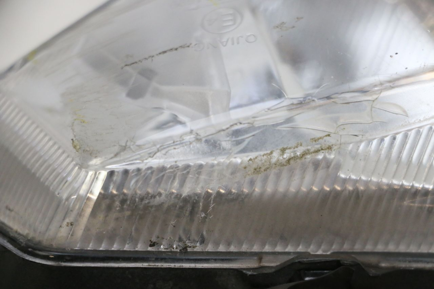 photo de FARO DELANTERO KSR CODE 125 (2018 - 2020) - Primer plano técnico