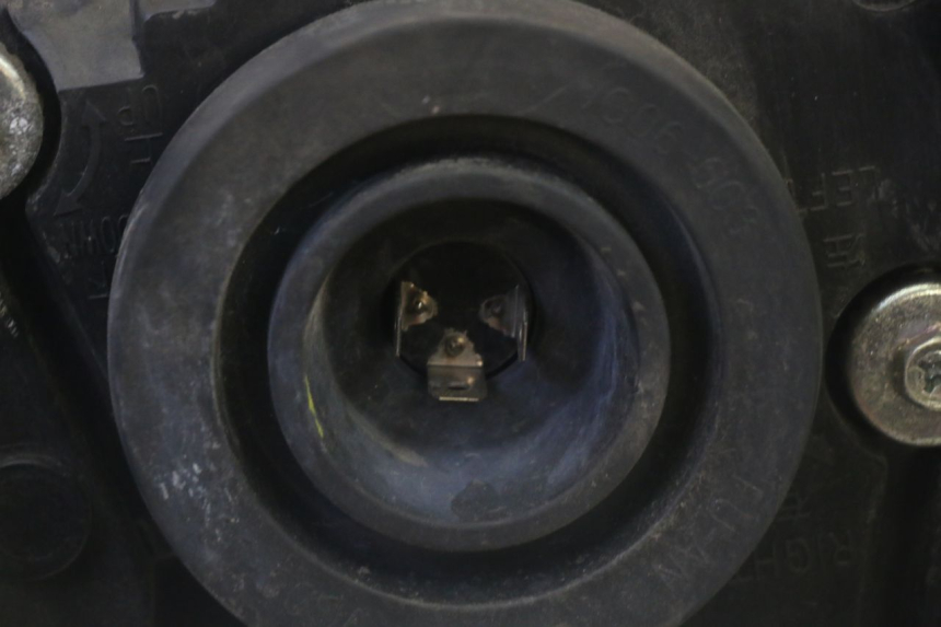 photo de FARO DELANTERO YAMAHA CYGNUS X INJECTION 125 (2007 - 2013)