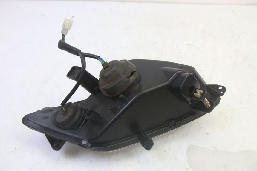 photo de FARO DELANTERO DERECHO PEUGEOT CITYSTAR 50 (2013 - 2017)