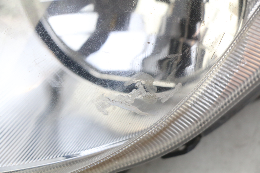 photo de FARO DELANTERO DERECHO HONDA FJS SILVERWING SILVER WING 400 (2009 - 2016)
