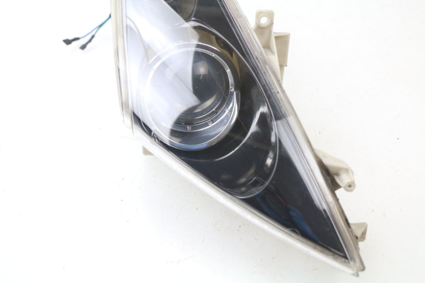 photo de FARO DELANTERO DERECHA PEUGEOT JET FORCE CARBU 50 (2003 - 2016)