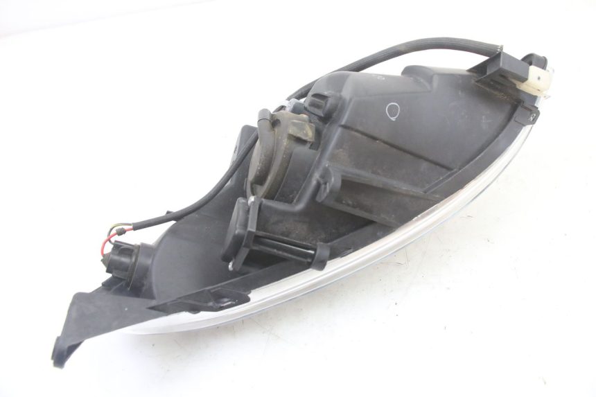 photo de FARO DELANTERO DERECHA PEUGEOT SATELIS 125 (2013 - 2018)
