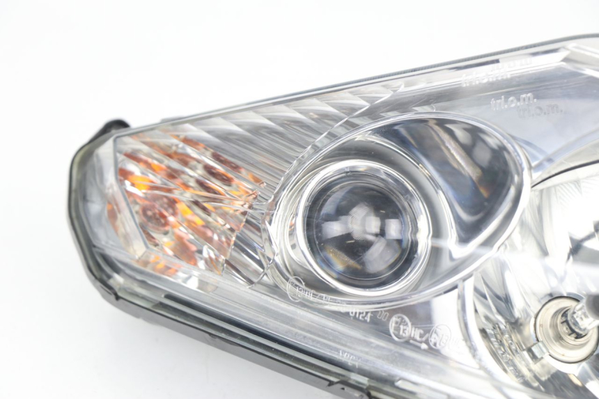 photo de FARO DELANTERO DERECHO PEUGEOT SATELIS 125 (2010 - 2012)