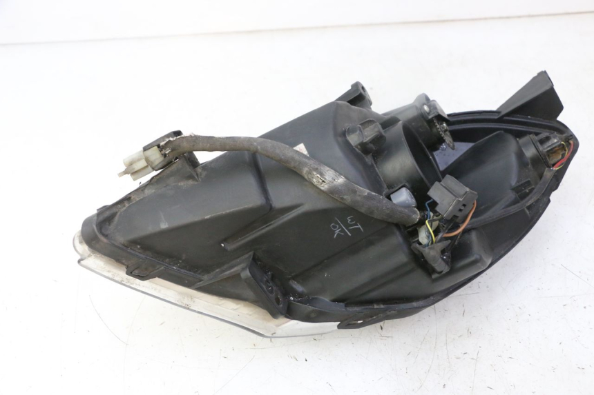 photo de FARO DELANTERO DERECHA PEUGEOT SATELIS 125 (2013 - 2018)