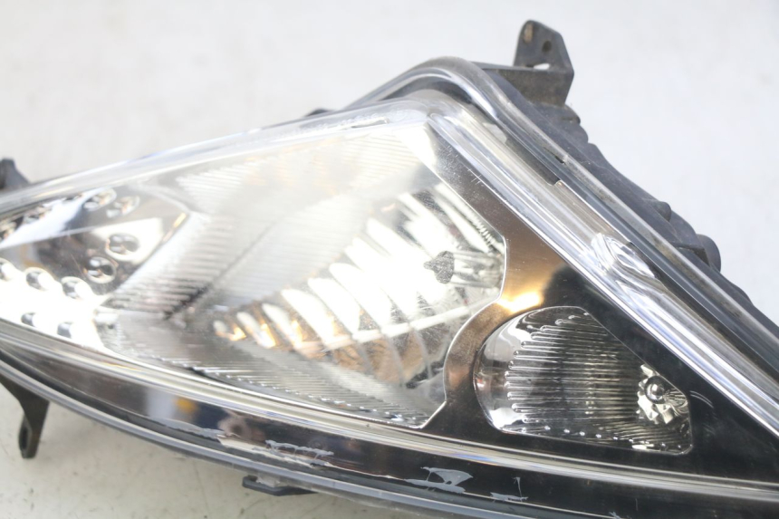photo de FARO DELANTERO DERECHO PEUGEOT SPEEDFIGHT 3 AIR 50 (2009 - 2015)
