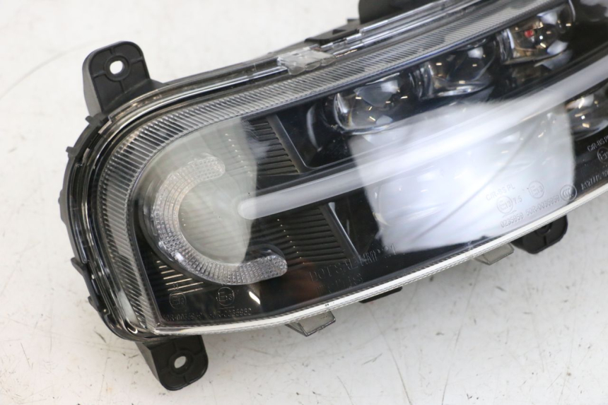 photo de FARO DELANTERO SEGWAY NINEBOT E125S 1 (2022 - 2026) - Detalles de los puntos de fijación