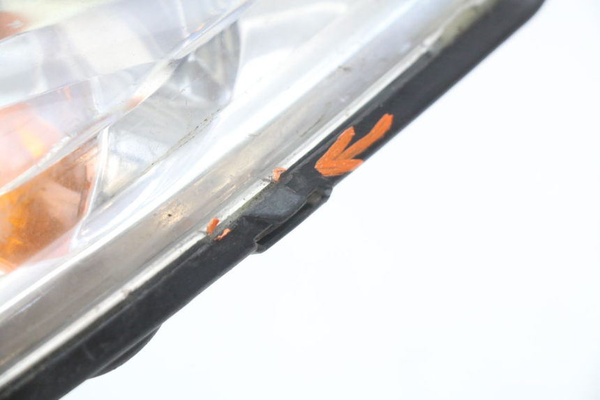 photo de FARO DELANTERO PEUGEOT ELYSTAR 50 (2002 - 2014)
