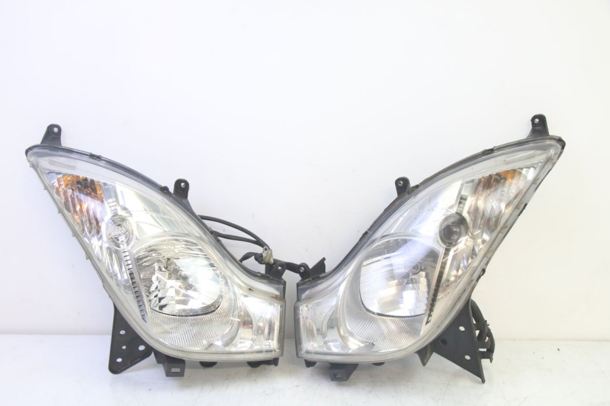 photo de FARO DELANTERO HONDA FES S-WING SWING ABS 125 (2007 - 2015)
