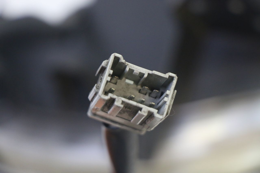 photo de FARO DELANTERO HONDA FES S-WING SWING ABS 125 (2007 - 2015)