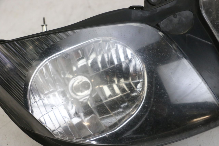 photo de FARO DELANTERO YAMAHA FJR ABS 1300 (2006 - 2012) - Zoom estado de uso