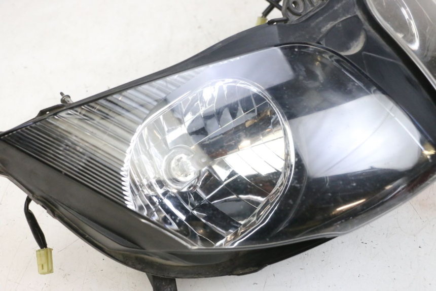 photo de FARO DELANTERO YAMAHA FJR ABS 1300 (2006 - 2012) - Zoom estado de uso
