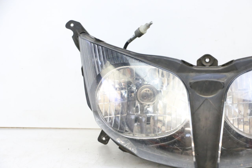 photo de FARO DELANTERO YAMAHA FJR ABS 1300 (2006 - 2012) - Enfoque en la estructura