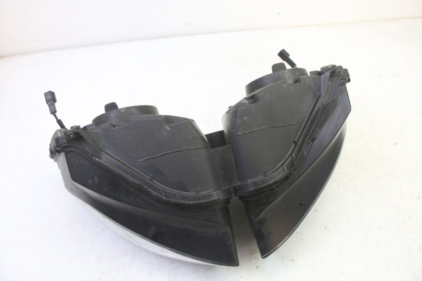 photo de FARO DELANTERO YAMAHA FZ6 FAZER S2 600 (2007 - 2011)