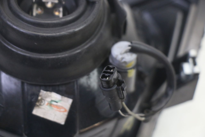 photo de FARO DELANTERO BMW G310 R 310 (2016 - 2020)