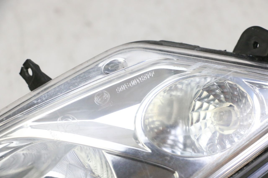 photo de FARO DELANTERO IZQUIERDO PEUGEOT CITYSTAR 50 (2013 - 2017)